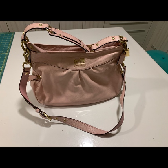 Coach pink leather bag great shape - Picture 8 of 8